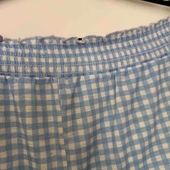 ASOS Design High Waist Gingham Shorts - Picture 2 of 3
